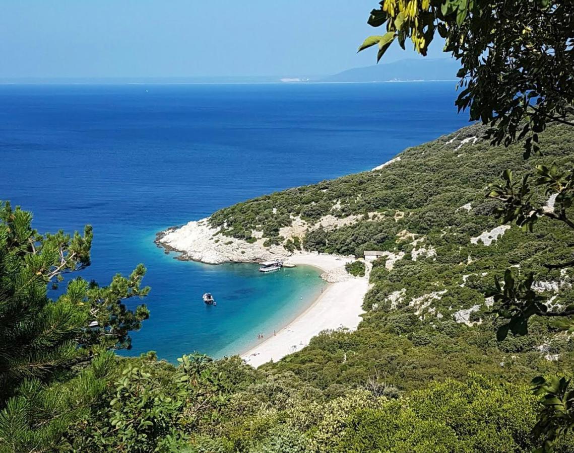 Podgora Experience Suite With Jacuzzi Nerezine Exterior photo