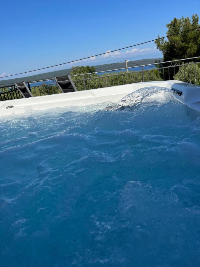 Podgora Experience Suite With Jacuzzi Nerezine Exterior photo